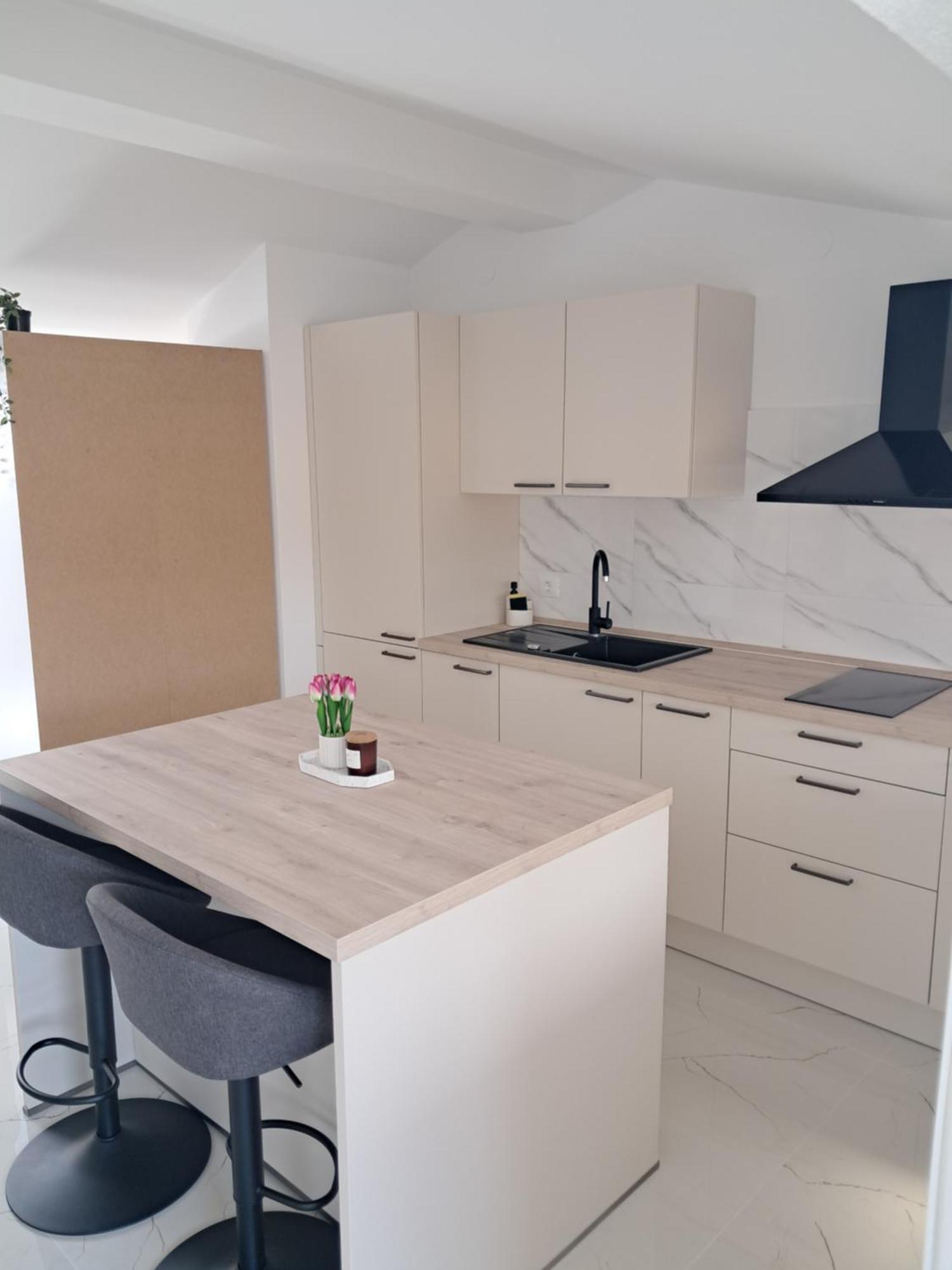 Studio Apartman Nega 2 ロヴィニ エクステリア 写真